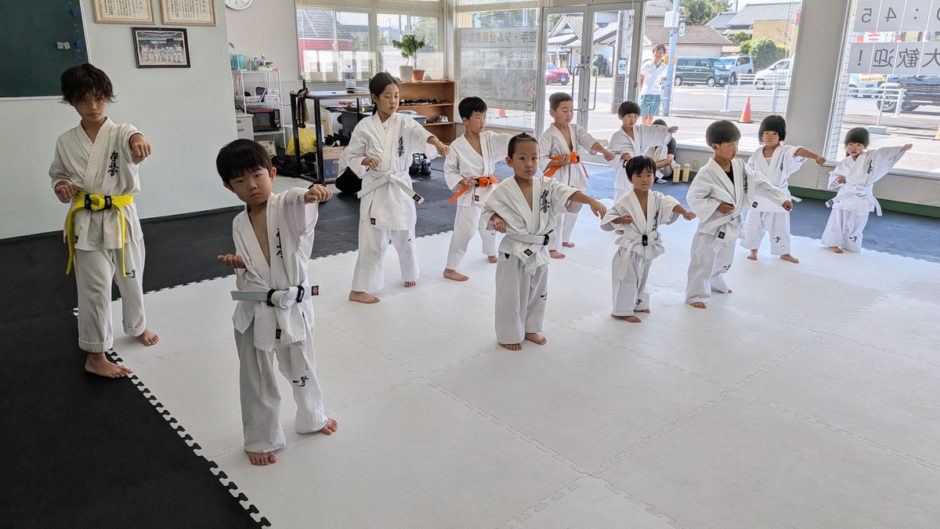 いすみ道場のちびっこクラスの稽古風景